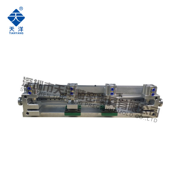 移動R角多用型   氣動打孔機(jī)